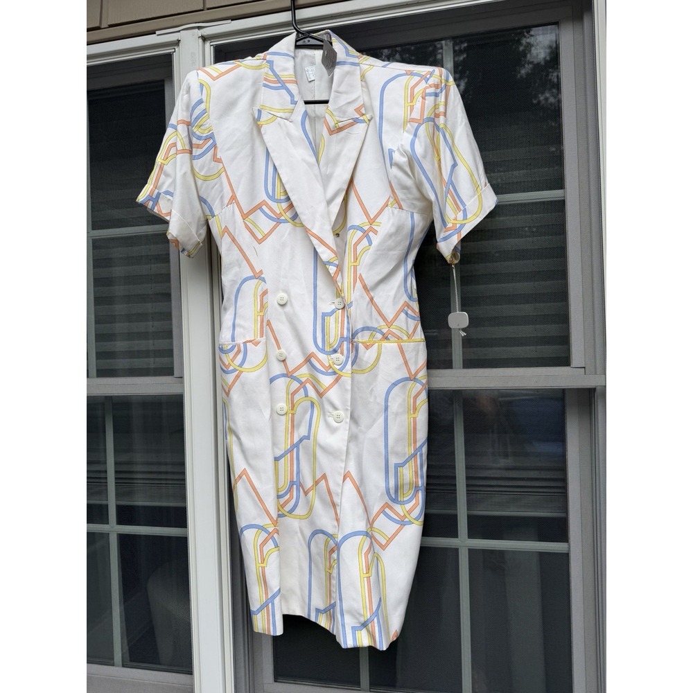 Vintage Tahari Double Breasted Lined Geometric silk/ rayeon dress Size 4 NWT